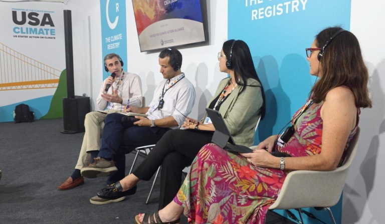 Carlos-Altimiras-presidente-da-Arauco-Brasil-durante-apresentacao-na-COP-30.