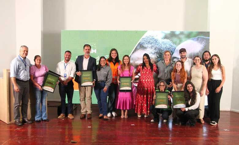 whatsapp-image-2026-04-18-at-111929