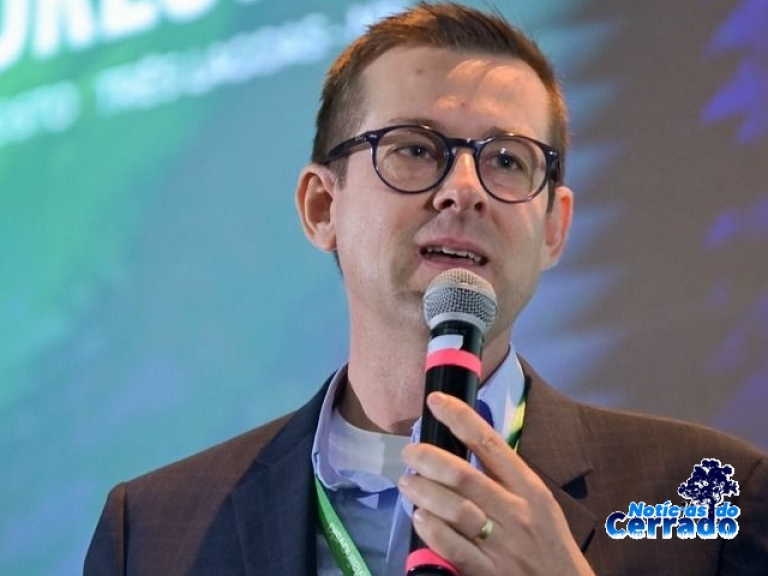 O vice-presidente Florestal da Suzano, Douglas Seibert Lazaretti – Foto: Reprodução/LinkedIn
DS1