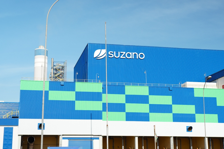 Suzano abre vagas de Operadores(as) de Máquinas Florestais exclusivas para pessoas com deficiência em Três Lagoas e região (MS)