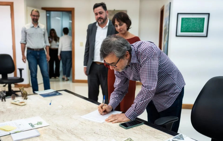 7e13ca4a-94d6-4f9f-905c-7ee5eaae6d82