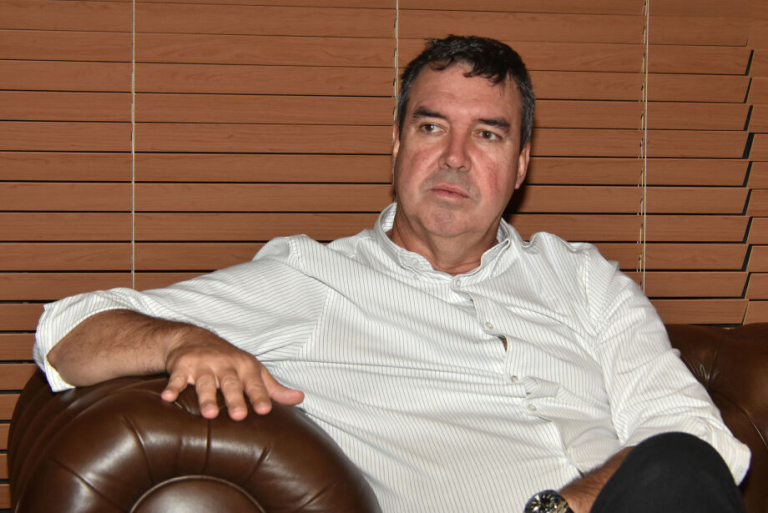 12-0925-0002-eduardo-riedel-go