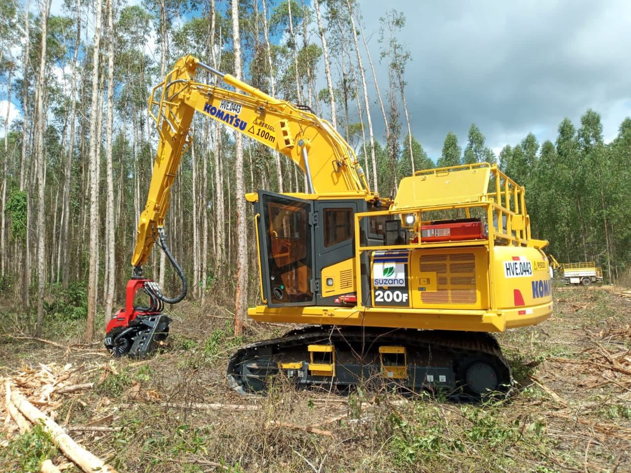 Komatsu Suzano